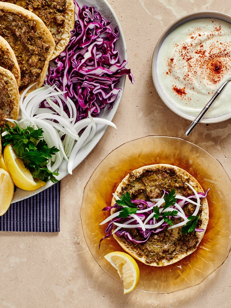Quick Pita Lahmacun
